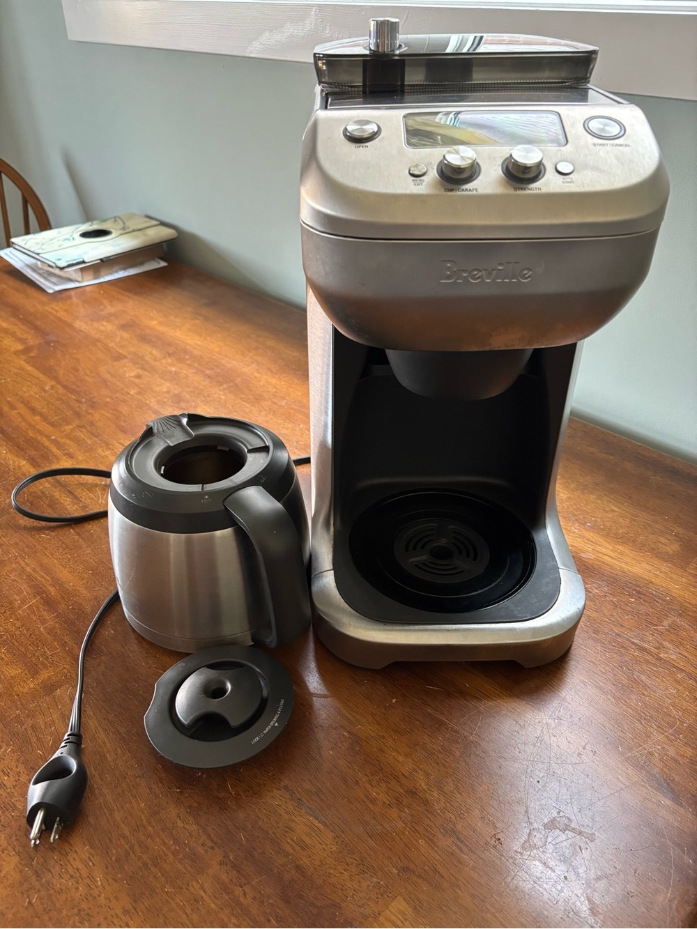 Breville Silver and Black Programmable Single-Serve Coffee Brewer